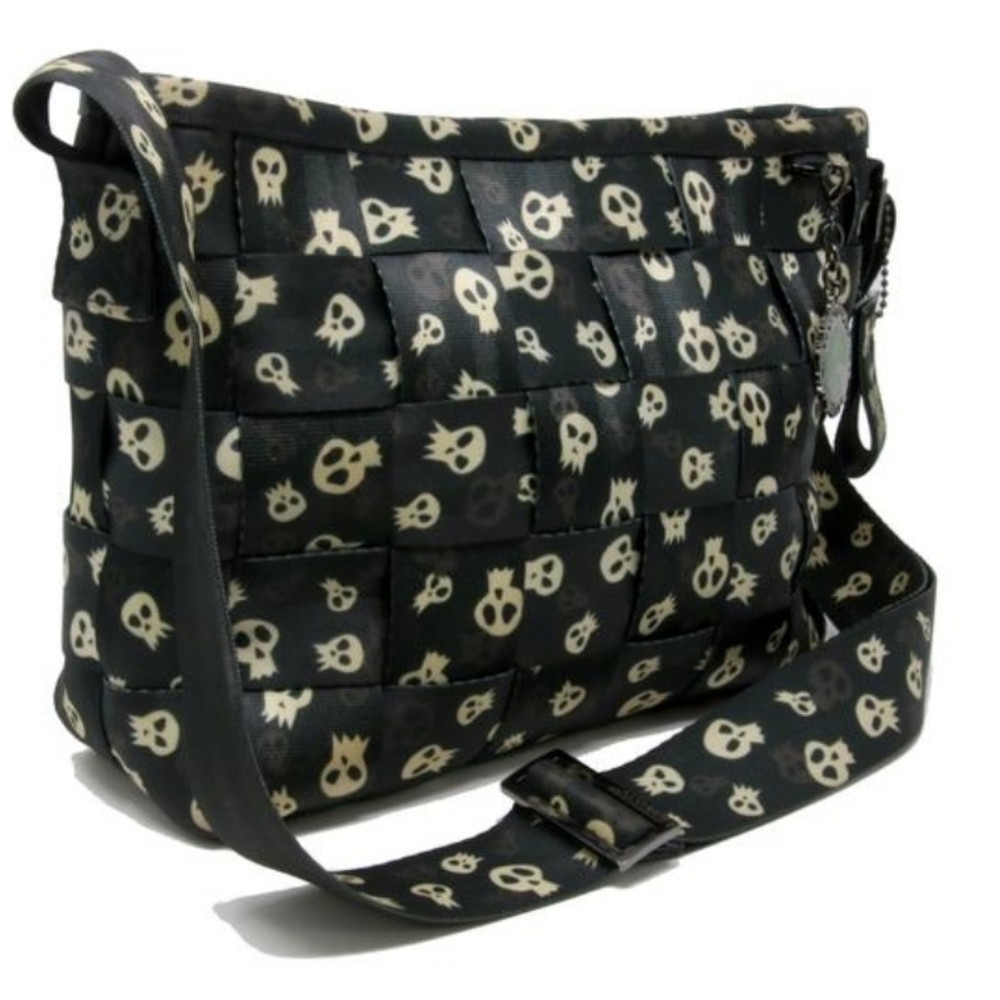 Harvey's Limited Edition Disney Seatbelt Bag
